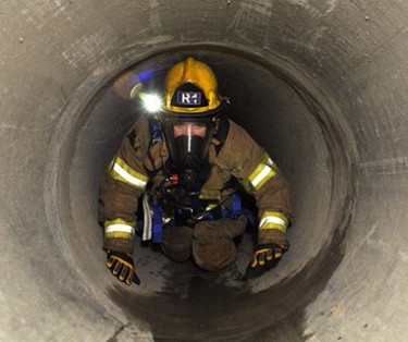 Work inside confine space - विराम स्थान भित्र काम